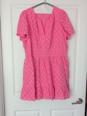 Draper James Pink Eyelet Short Sleeve V-Neck Dress